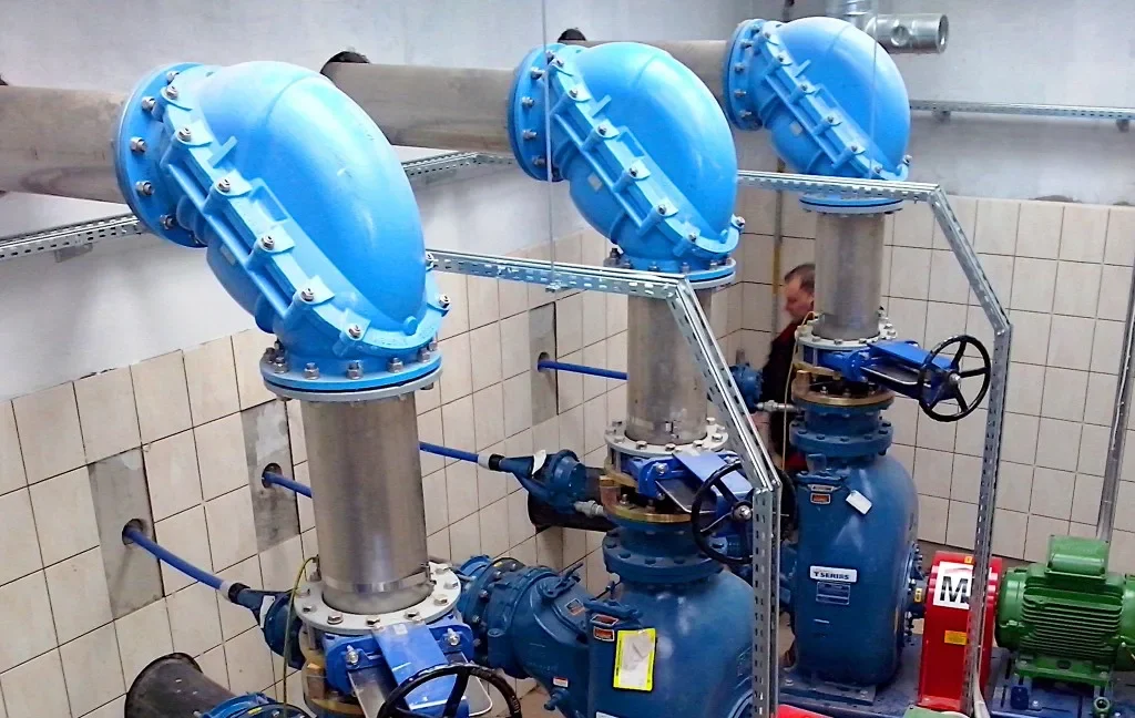 فني مضخات مياه السالمية